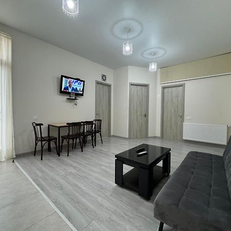 Глдани Apartamento Tbilisi Exterior foto